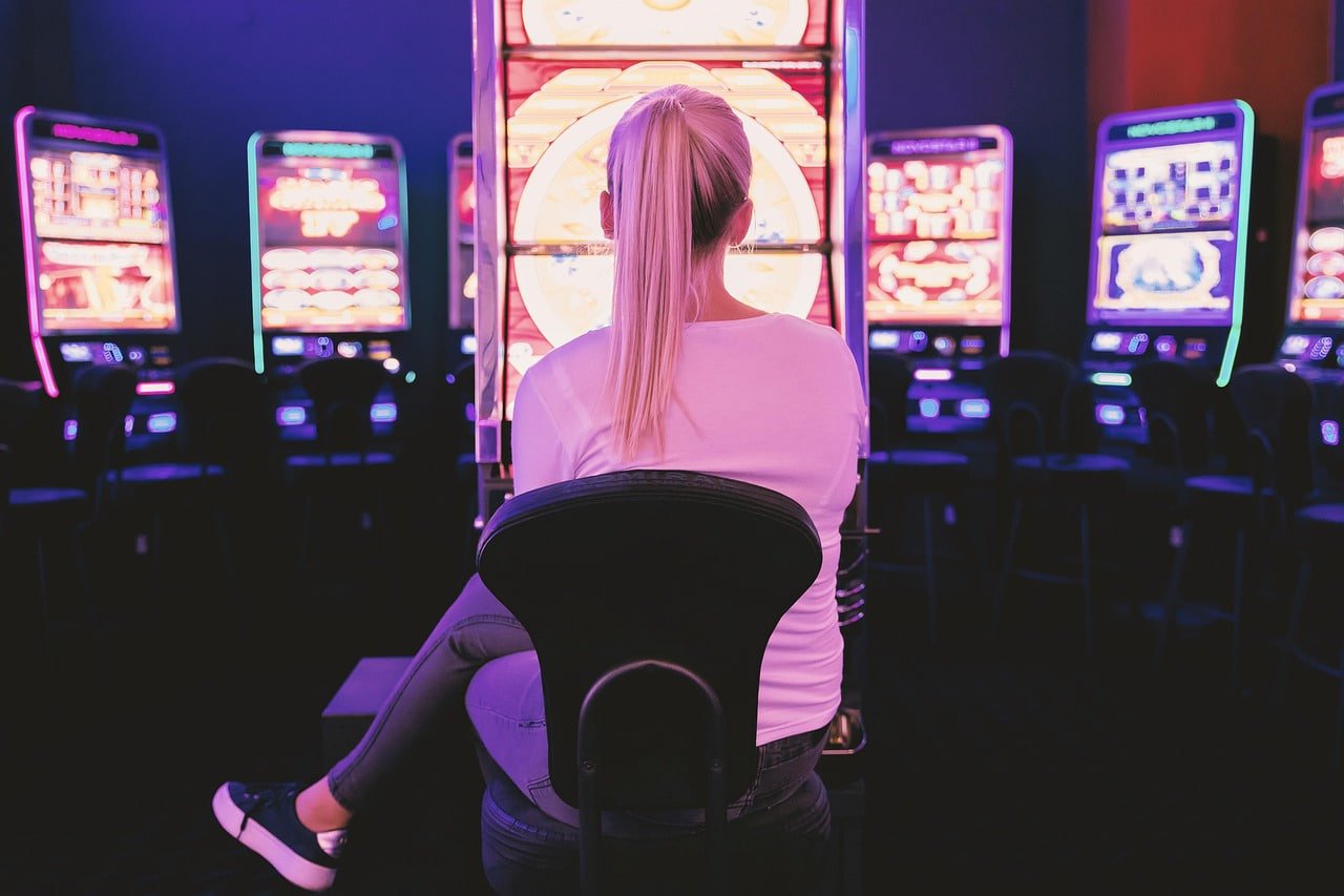 Live casino table games available on phpclub Philippines